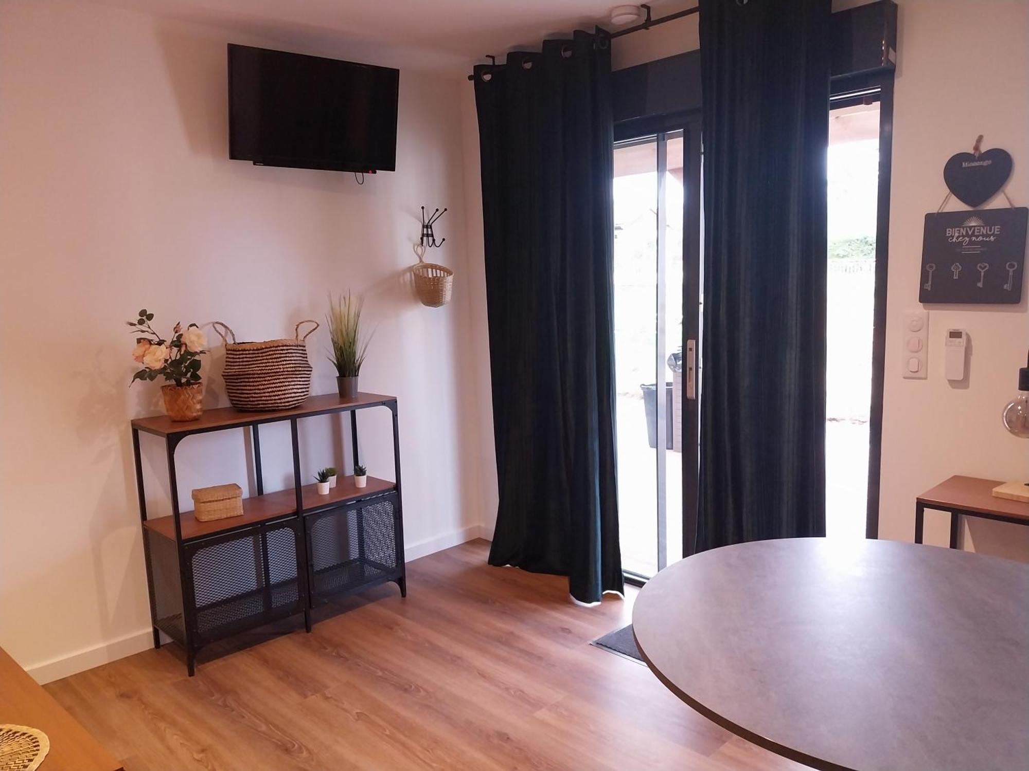 Logis Hotel Restaurant Cruzel Maurs المظهر الخارجي الصورة